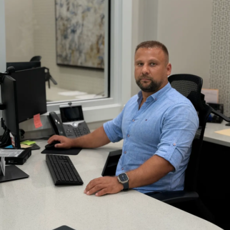 РУСТАМ ТИМУРОВИЧ КОЛЧИН